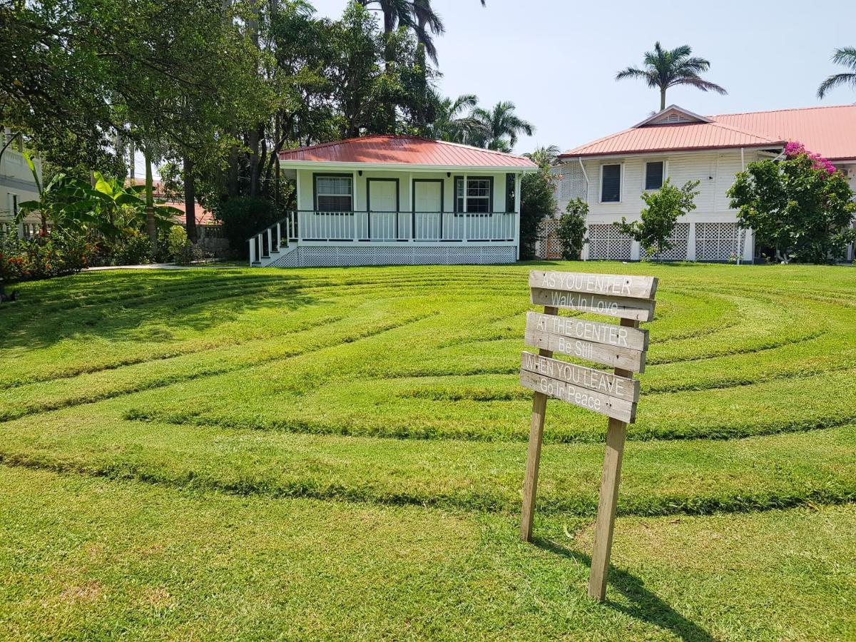 Harbour View Boutique Hotel & Yoga Retreat Belize City Exteriör bild